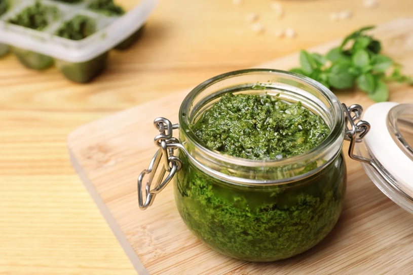 Ljekovita pesto s hrskavim sastojkom. Djeluje kao zaštitni kišobran za jetru i pomaže u probavi.