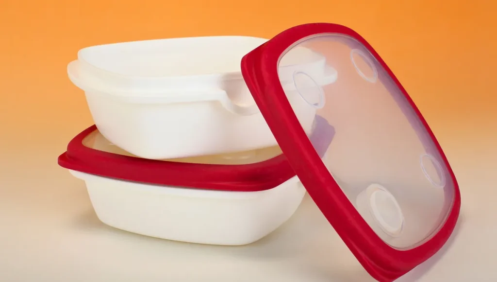 Čarobna upotreba octa: kako ukloniti mrlje iz hrane iz spremnika za tupperware u 5 minuta pomoću jednog trika