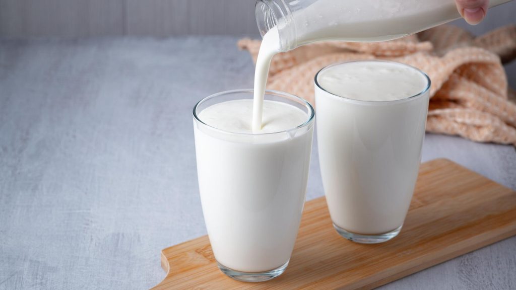 U kefir dodajte 1 žličicu. Odmah ćete smanjiti količinu šećera.