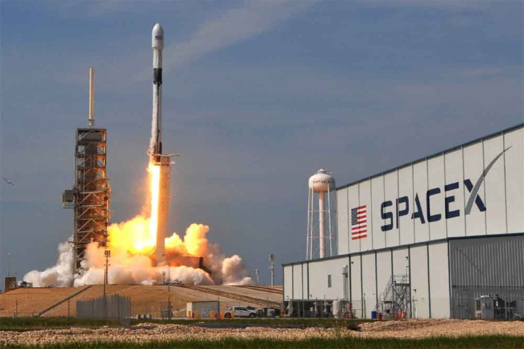 Elon Musk planira novi krug ulaganja u SpaceX u vrijednosti 400 milijardi Dolárov