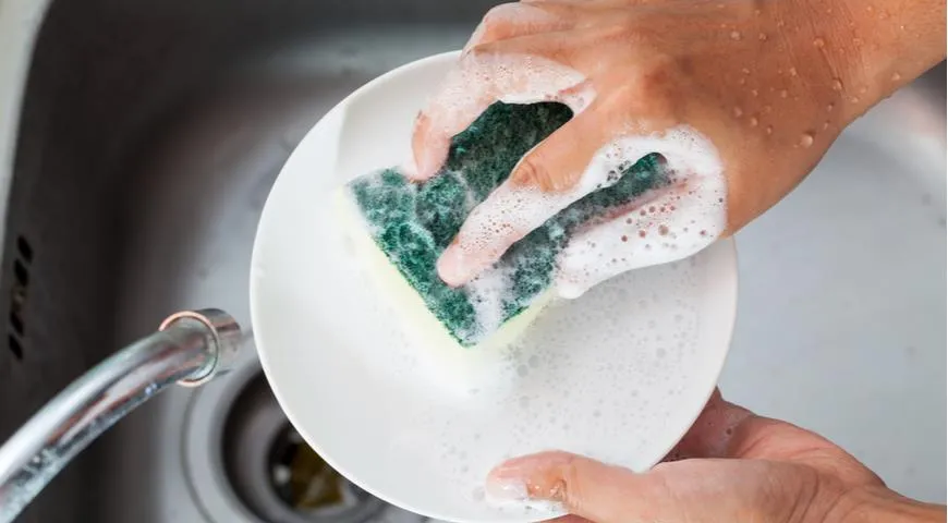 Većina ljudi to ne radi prilično često. Kada stvarno trebate zamijeniti spužvu