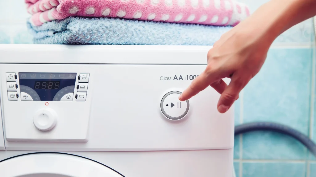 Kako uštedjeti na računima električne energije: Dodajte ovaj proizvod u perilicu rublja i vaše će rublje biti čistije.