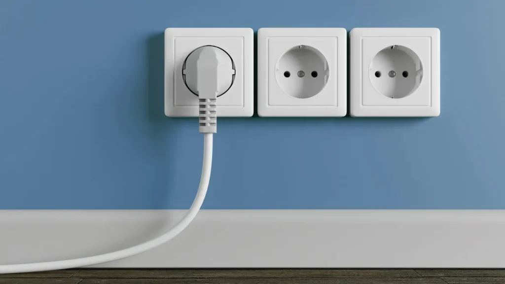 Nema produženih kabela ili mrežnih filtera: 6 uređaja koji, prema iskusnom električaru, uvijek treba povezati izravno na utičnicu.