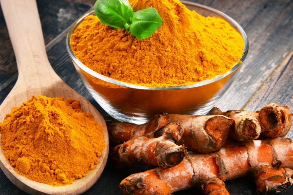 Dodajte u vodu i piće prije doručka. Pomaže u gubitku kilograma i čišćenju tijela.