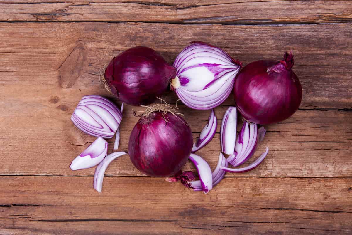 Kako očistiti rešetku grill -a od prljavštine pomoću sredstava koja imate pri ruci