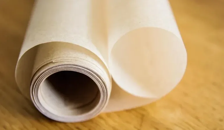 Nema folija ili aluminijske folije: tajna za čuvanje svježeg sira.