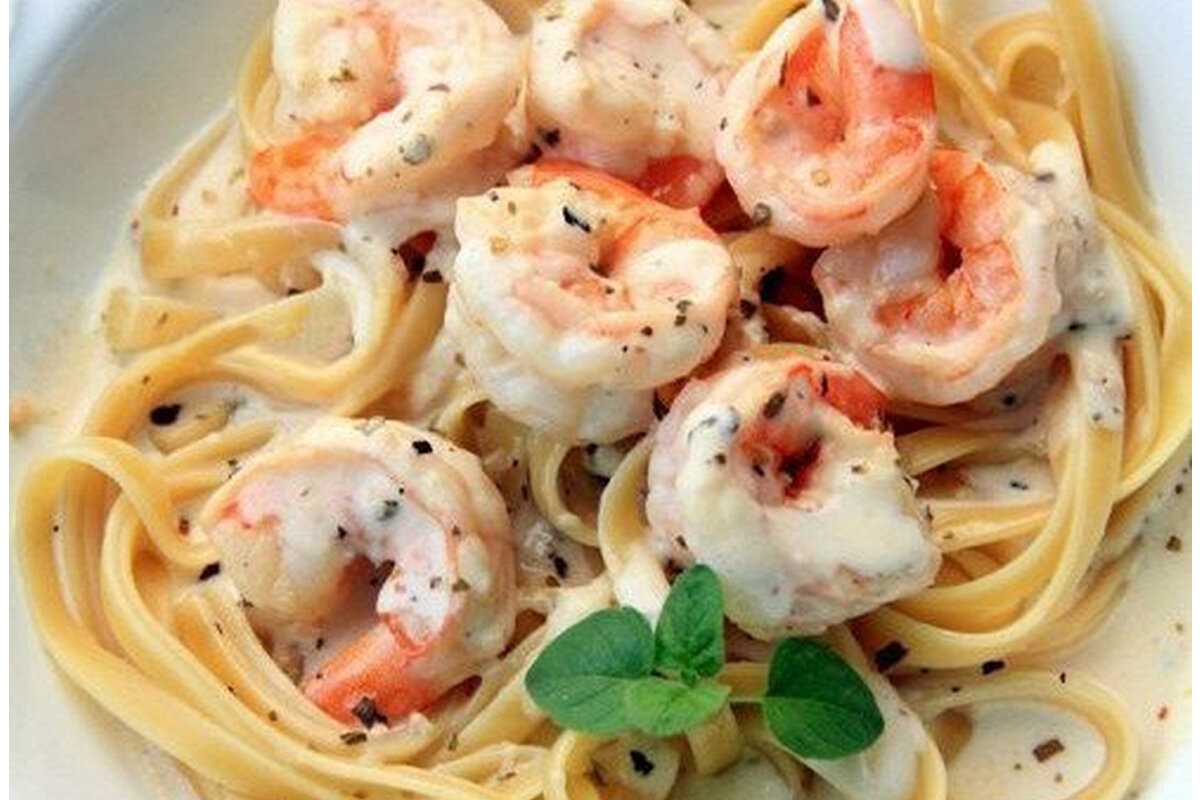Recept za tjesteninu s češnjakom i škampima - brz i jednostavan obrok s okusom mediteranske kuhinje