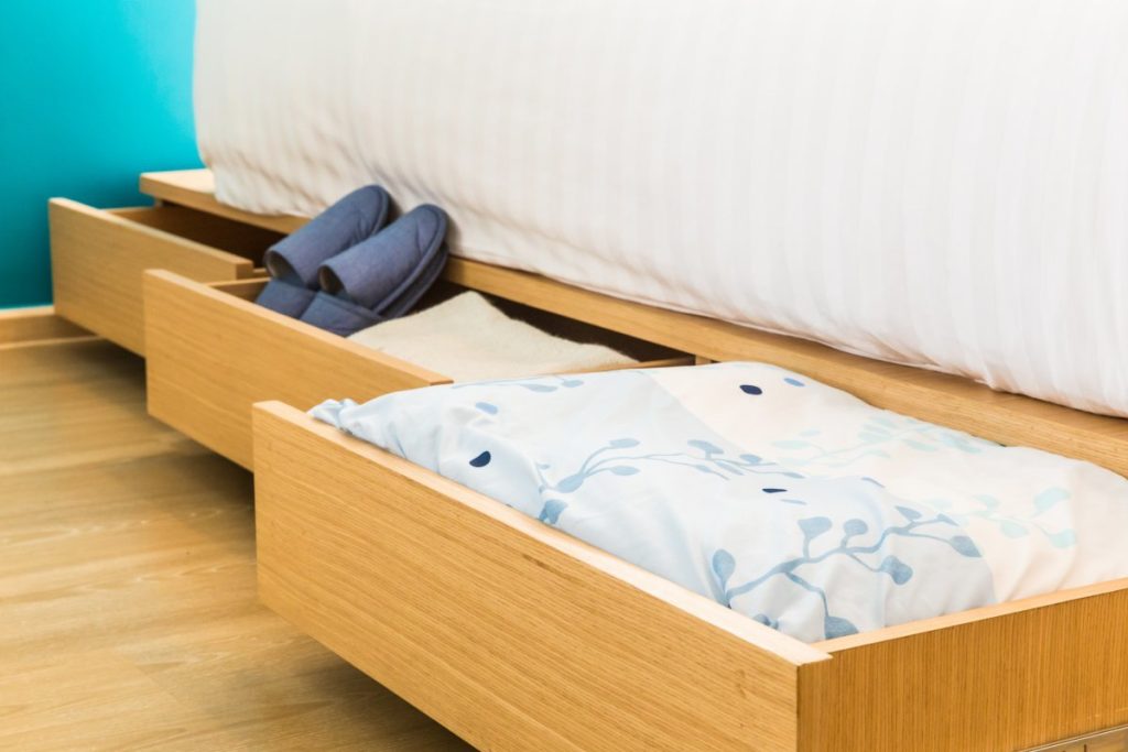 Ako se predereti ne bi poslali Feng Shui nikada ne držeći se pod poštima