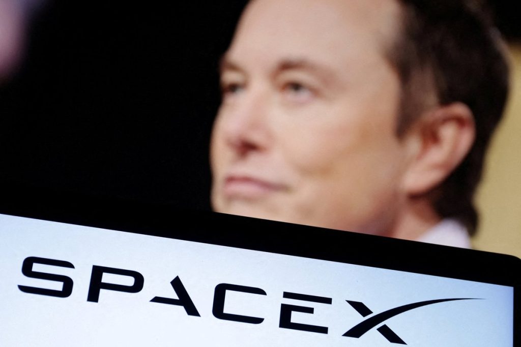 Elon Musk planira novi krug ulaganja u SpaceX u vrijednosti 400 milijardi Dolárov