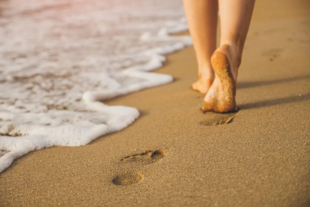 Rizici i prednosti Prechádzok na plaži Podlo Dvoch Podiatrov: 