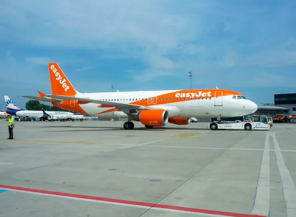 Airbus Riešenie Society, koji omogućuje Lietdads koji ne može biti život na zemlji, jednostavan je i sjajan: “Taxibota”